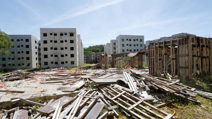 Brasil: o país das obras paradas